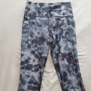 Athleta Salutation Stash Printed Pocket 7/8
